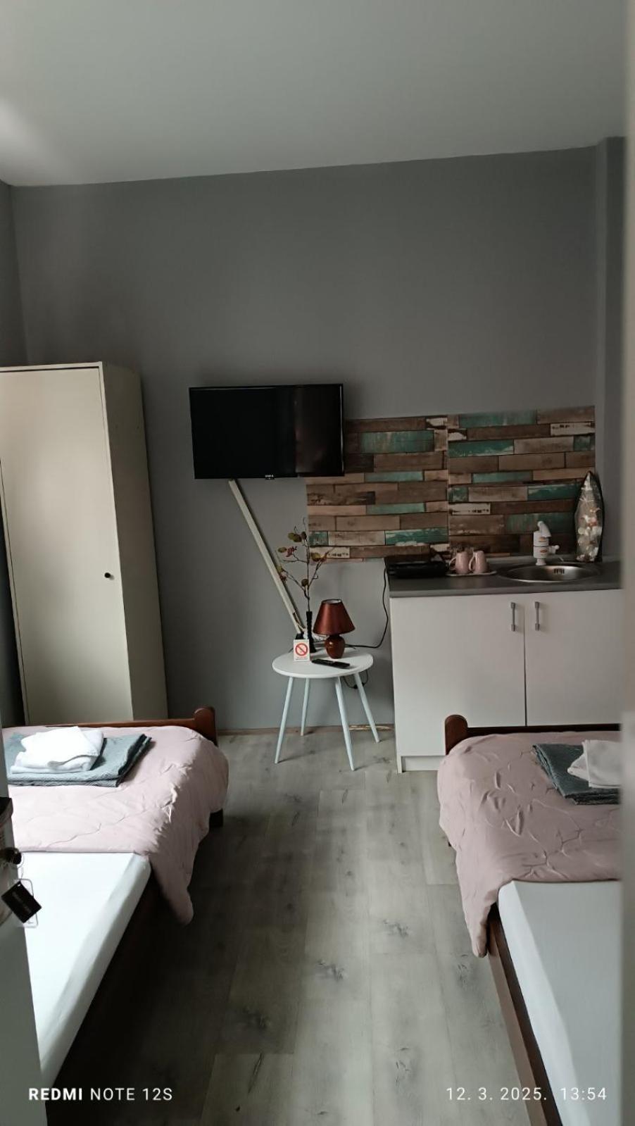 Apartmán Happy Star Ni Exteriér fotografie