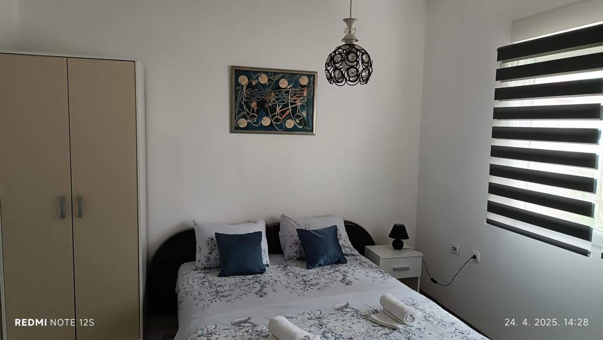 Apartmán Happy Star Ni Exteriér fotografie
